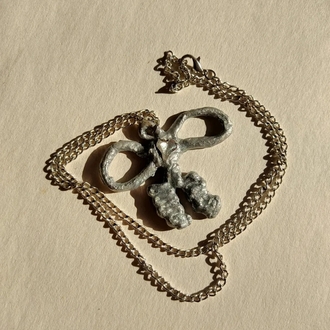 Silver Ribbon Kolye