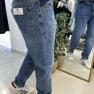 BOYFRIEND JEAN