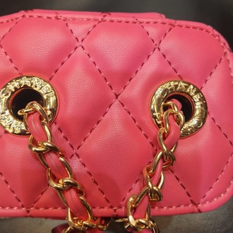 CHANEL DERİ TASARIM MAKYAJ ÇANTASI 