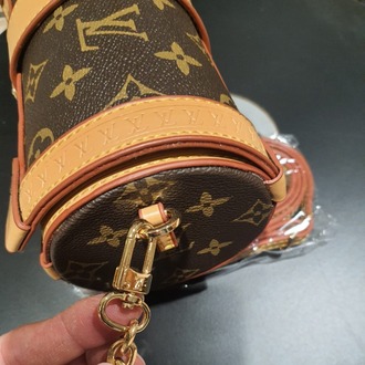 LOUIS VUITTON Hakiki Deri Tasarım Aksesuarları paslanmaz çelik ten İthal Çanta
