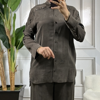 clande kahverengi cupra takım