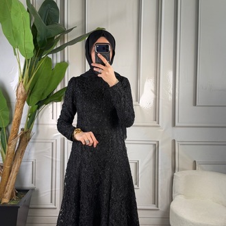 Selvi Çetin Zincir Dantel Abiye