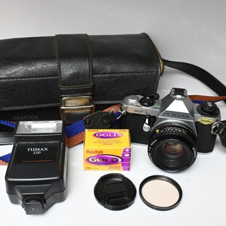 Pentax MV 35mm Filmli