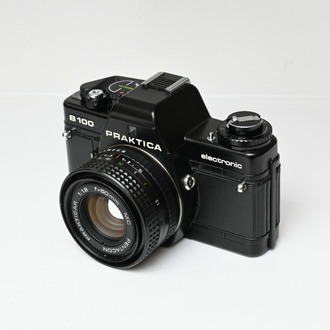 Praktica B100 Analog Fotoğraf Makinesi