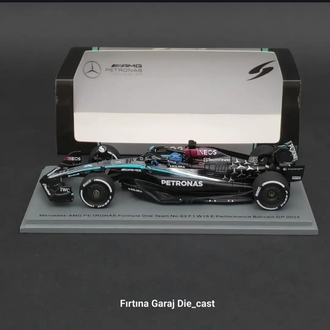 1:43 Spark Mercedes AMG W15 George Russell 2024