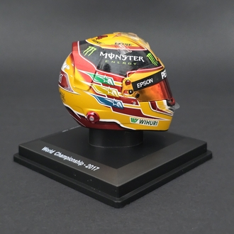 1:5 Lewis Hamilton 2017 Dünya Şampiyonu Kask Figürü