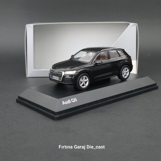 1:43 Audi Q5
