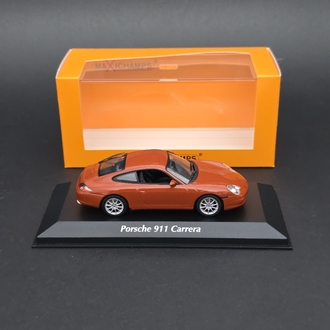 1:43 Porsche 911 Carrera