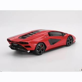 1:18 Lamborghini Countach LPI 800-4