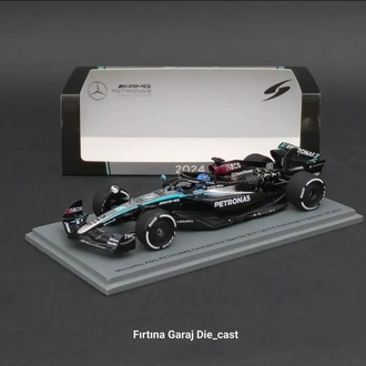 1:43 Spark Mercedes AMG W15 George Russell 2024