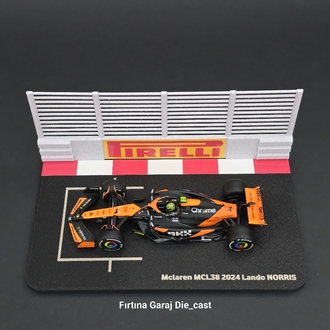 1:43 Lando Noris 2024 Grid Diziliş Dioraması Pilotlu Model