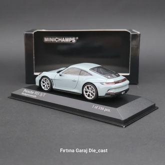 1:43 Porsche 911 S/T