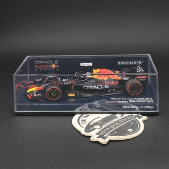 1:43 Minichamps Redbull Oracle RB18 Max Verstappen 2022 Dünya Şampiyonu