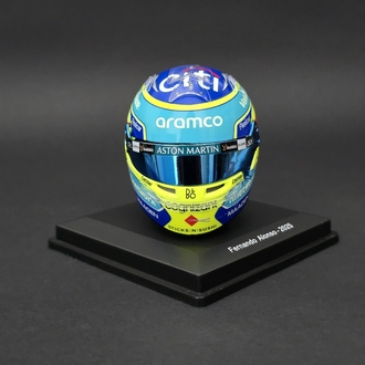1:5 Fernando Alonso Aston Martin 2025 Kask Figürü 