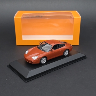 1:43 Porsche 911 Carrera