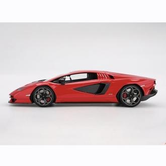 1:18 Lamborghini Countach LPI 800-4