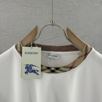BURBERRY Premium T Shirt