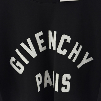 GIVENCHY Premium T Shirt