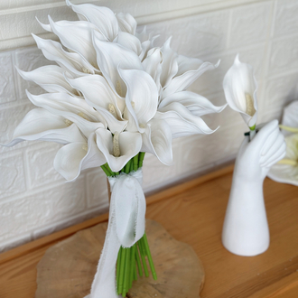 Gala white