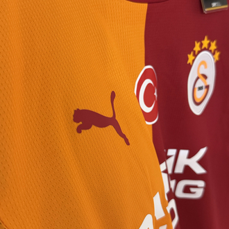GALATASARAY YENİ SEZON PROFESYONEL FORMA