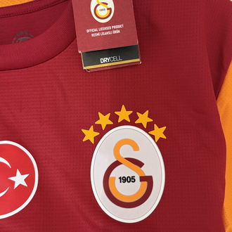 GALATASARAY YENİ SEZON PROFESYONEL FORMA