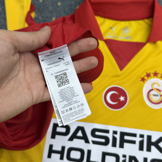 GALATASARAY RETRO FORMA UZUN KOL