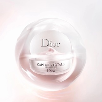 CAPTURE TOTALE C.E.L.L ENERGY FIRMING & WRINKLE CORRECTING EYE CREAM GÖZ KREMİ