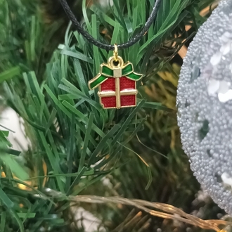 Hediye Paketi Kolye 