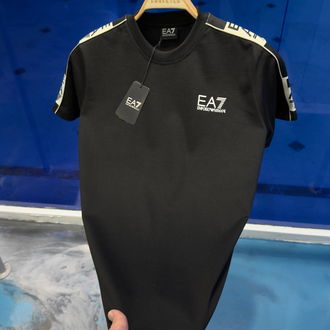EA7 Armani T-Shirt ✨
