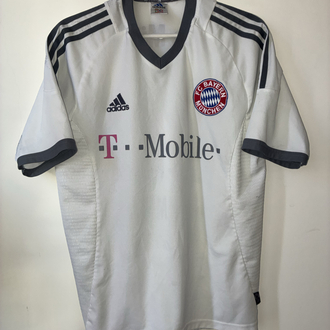 Bayern Münih Forması