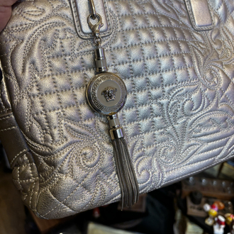 Gianni VERSACE “Gianni Vanitas” bej fermuarlı barok kapitoneli deri çanta 32cm 