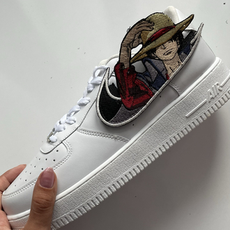 Cırtcırtlı Nike Air Force Anime