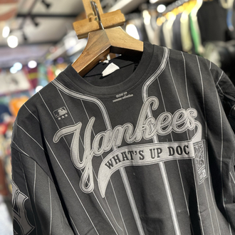 : Bugs Bunny x NY Yankees (Black)