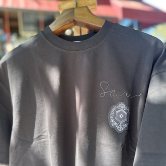 The “Octopus & Pendant” Noir T_shirt