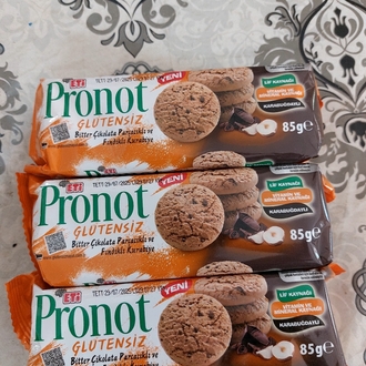 eti pronot glutensiz bitter çikolatalı parçacıklı ve fındıklı kurabiye 85 g
