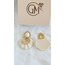 Gold detaylı krem küpe