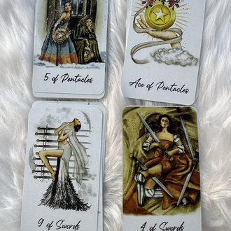 Runway tarot destesi