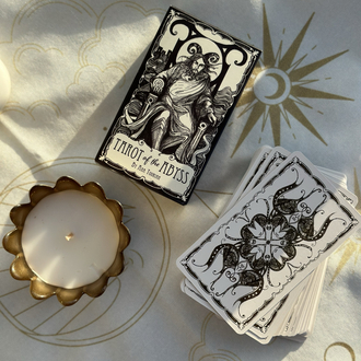 Tarot of the abyss (12cm 7cm)