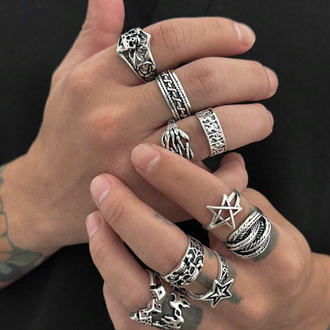 Goth Ball & Kurukafa Figürlü Çoklu Çelik 10 Lu Yüzük Seti