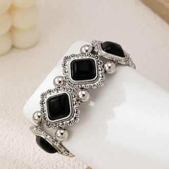 Vintage Goth Siyah Taşlı Bileklik 