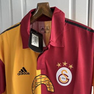 Galatasaray 2004-2005 100. Yıl Forma