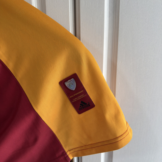 Galatasaray 2004-2005 100. Yıl Forma