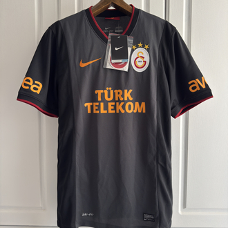 Galatasaray 2013-2014 Nike Etiketli Forma 