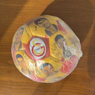 Galatasaray Milenyum 2000 Yılı Hatıra Topu