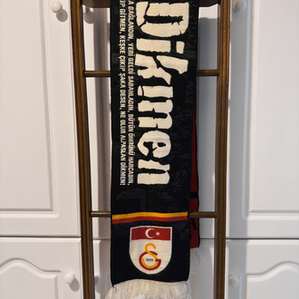 Galatasaray Alparslan Dikmen Hatıra Atkı 