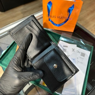 Louis Vuitton Cüzdan