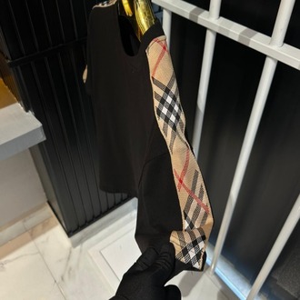 Burberry Siyah Tişört