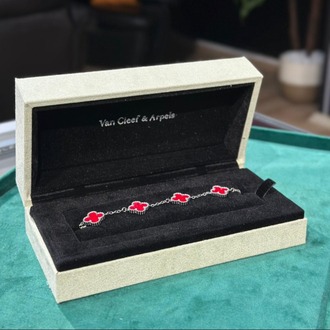 Van Cleef Çelik Bileklik