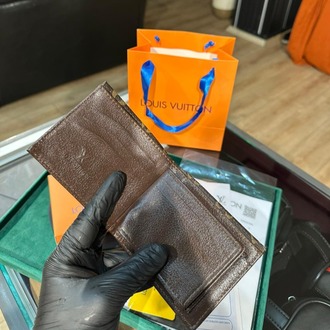 Louis Vuitton Cüzdan