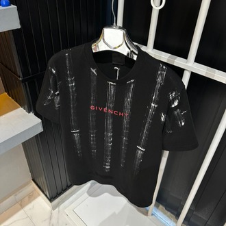 Givency Siyah Baskılı Tişört